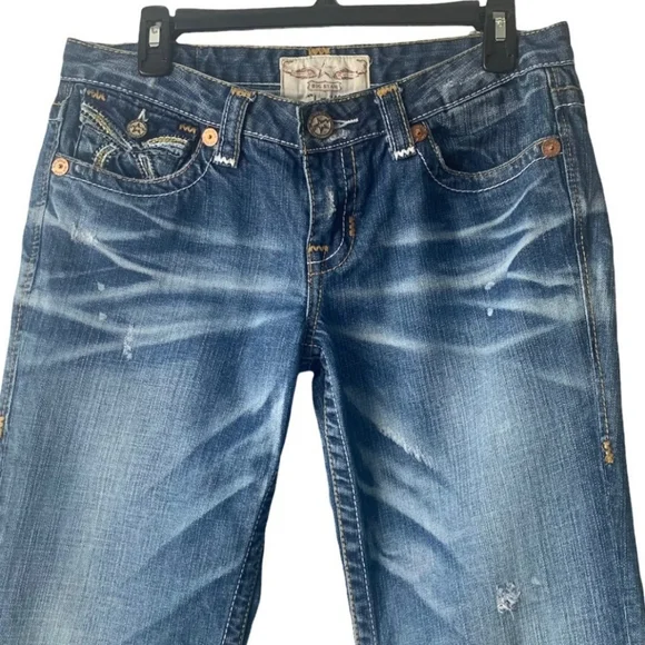 Big Star Distressed “Liv” Vintage Collection Jeans - Picture 4 of 10